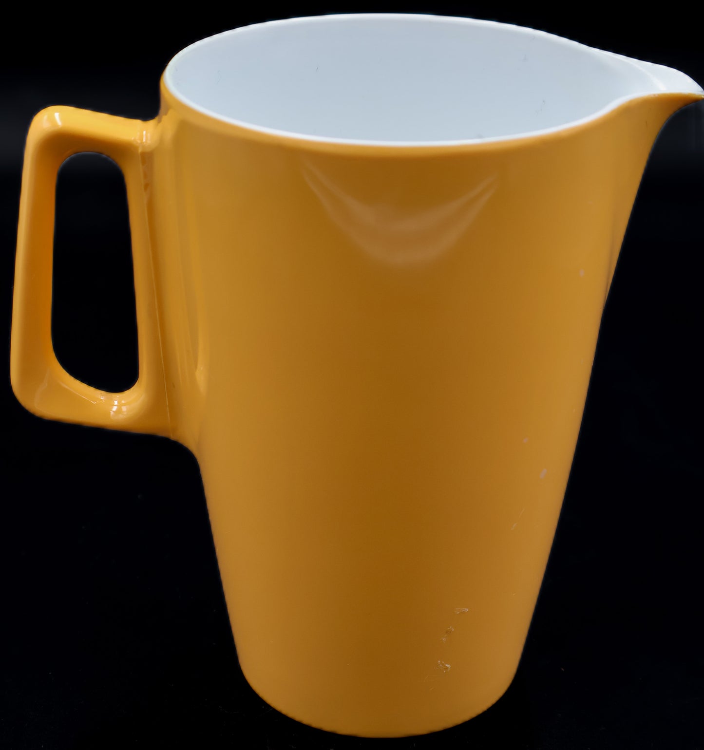 Tamco Jug - Hollywood