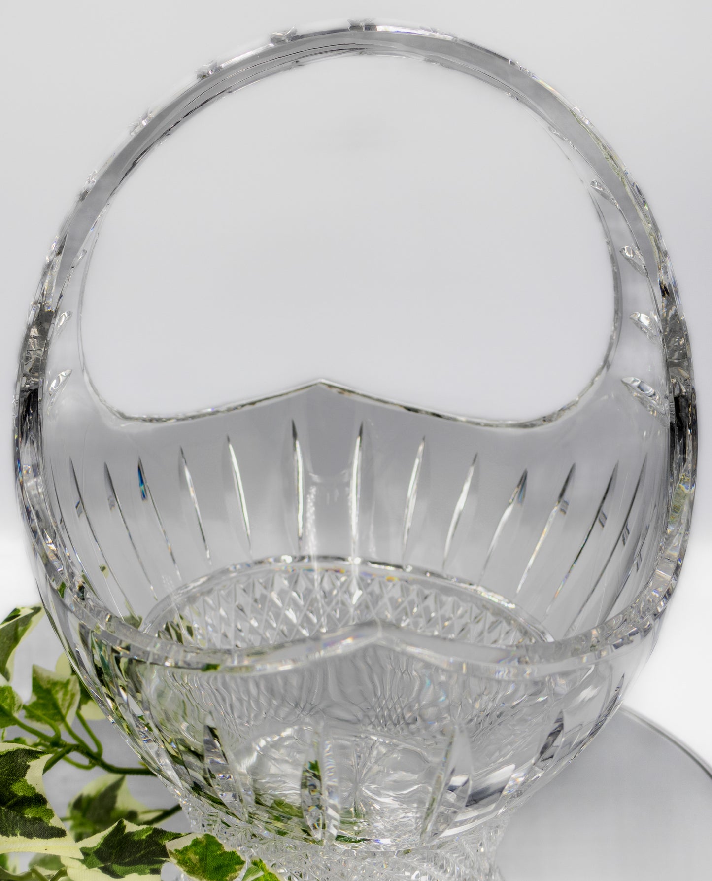 Grand Millennial - Lead Crystal Basket