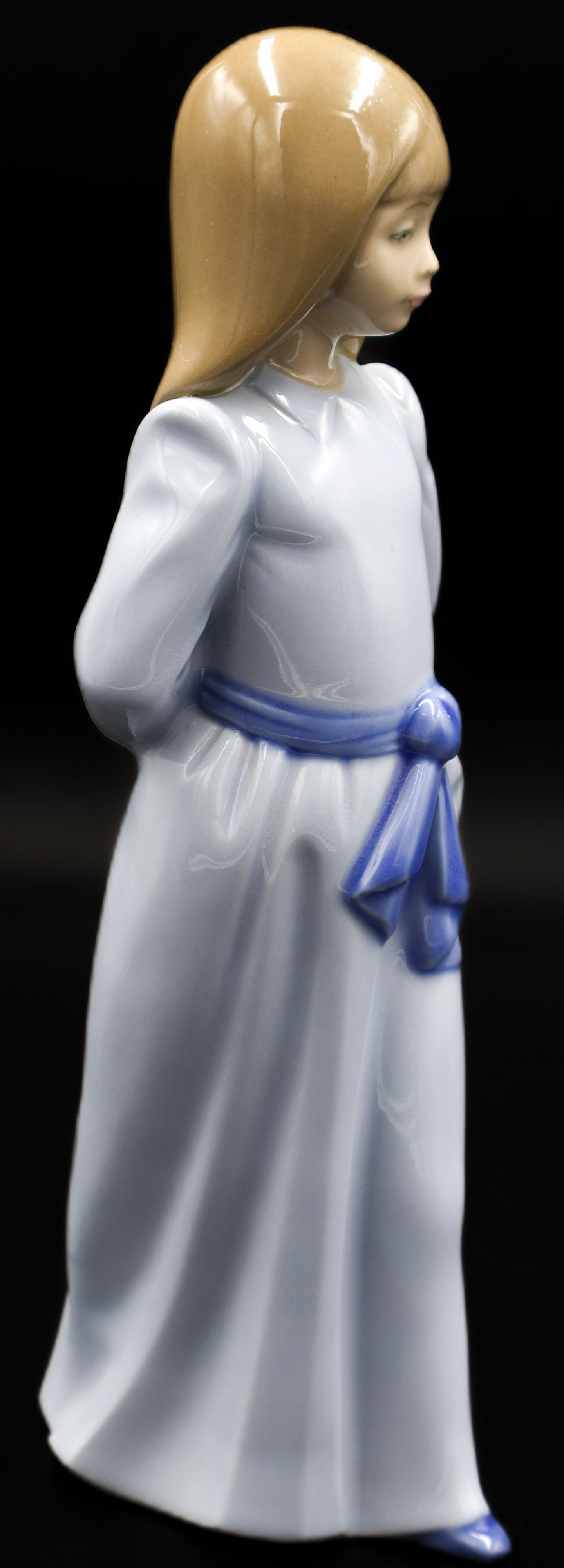 Lladro Girl in Blue Dress