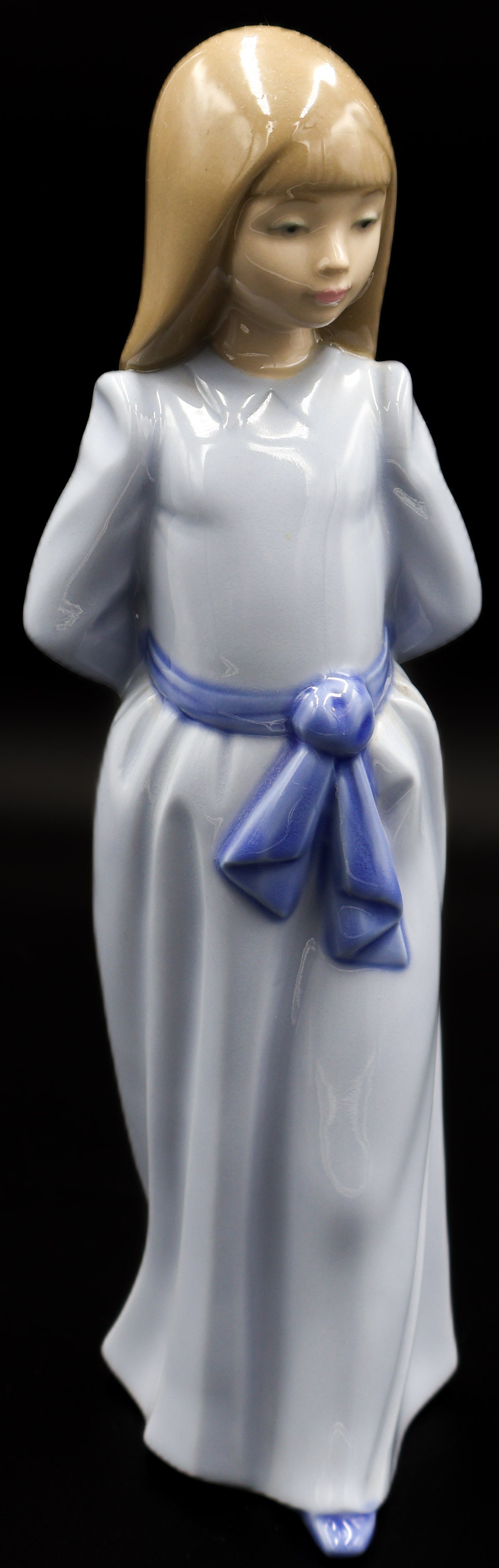 Lladro Girl in Blue Dress