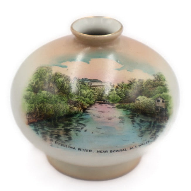 Shelley Bud Vase